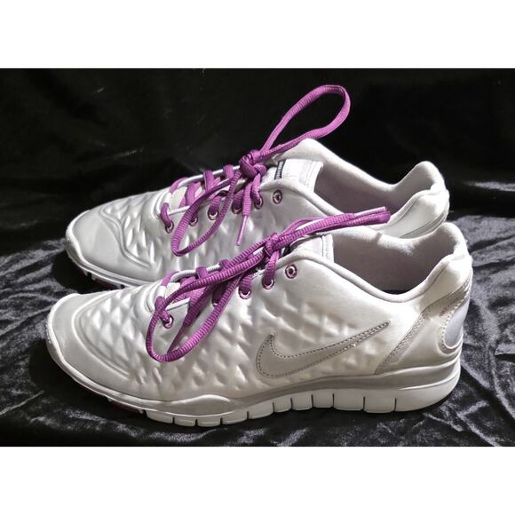 Nike Free TR Fit Women's Running Shoes Size 8.5 White Lace-Up Sneakers - Picture 1 of 12